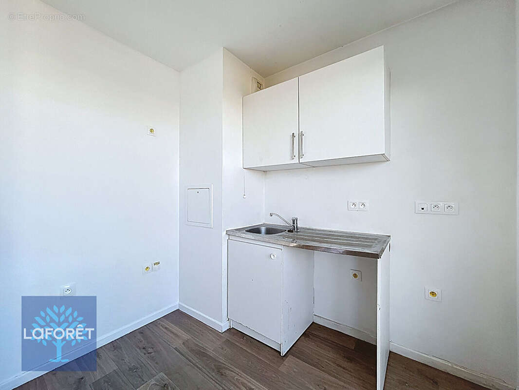 Appartement à CORBEIL-ESSONNES