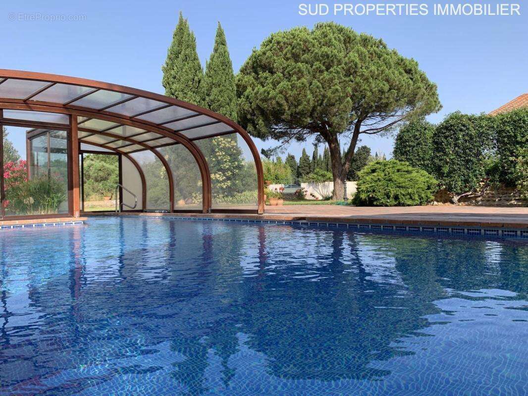 Maison à SAINT-ESTEVE