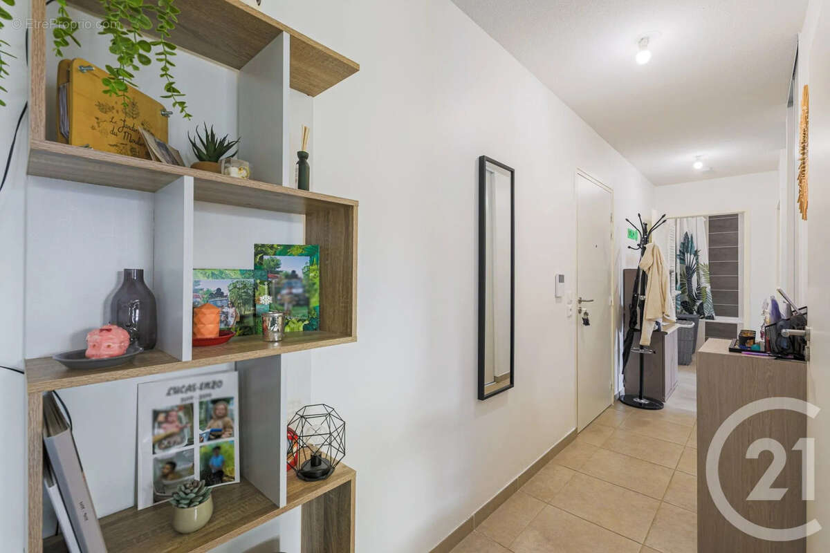 Appartement à BRESSON