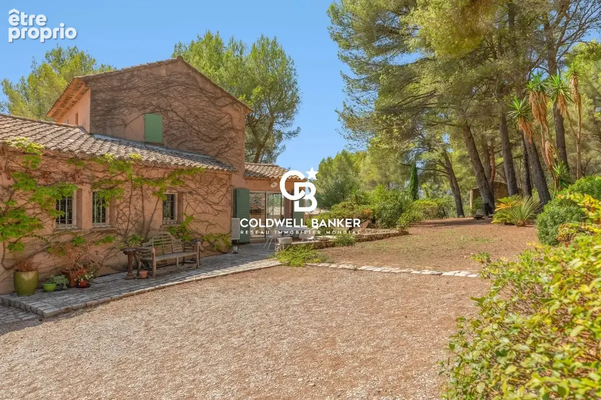 Villa provençale de charme avec vue mer – 83110  Sanary-sur-Mer - photo 11