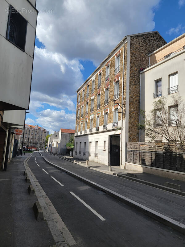 Appartement à AUBERVILLIERS