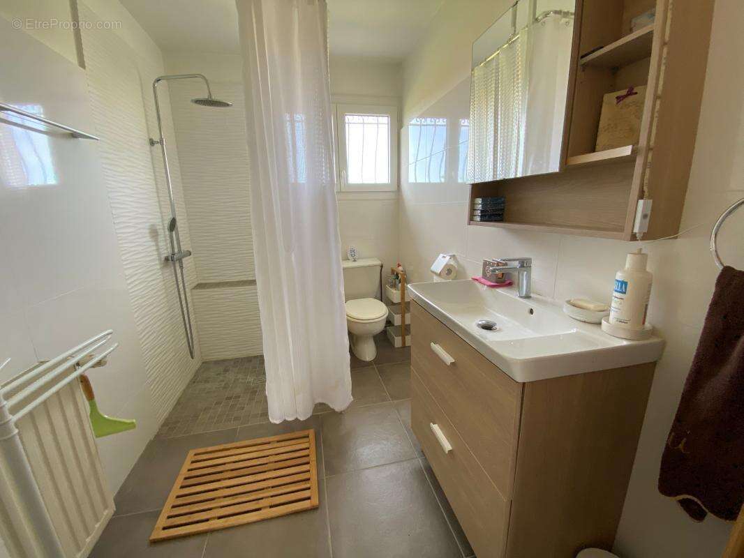 Maison à SAINTE-ALVERE