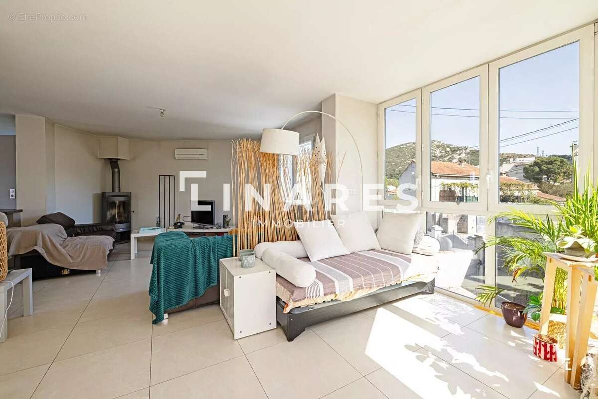 Maison à MARSEILLE-9E
