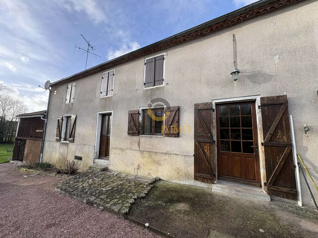 Maison à BRESSUIRE