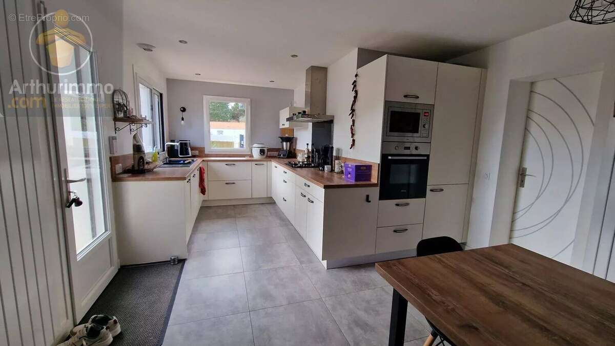 Maison à SAINT-GERVAIS