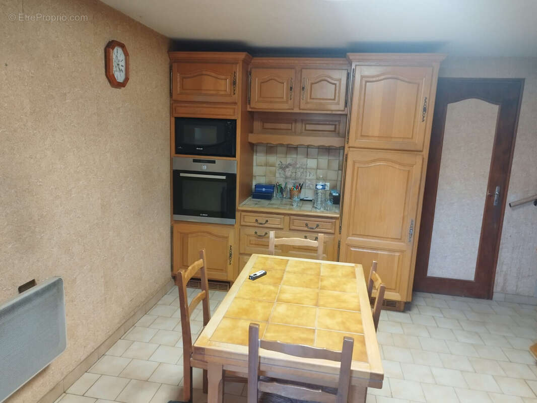 Maison à PIERRE-DE-BRESSE