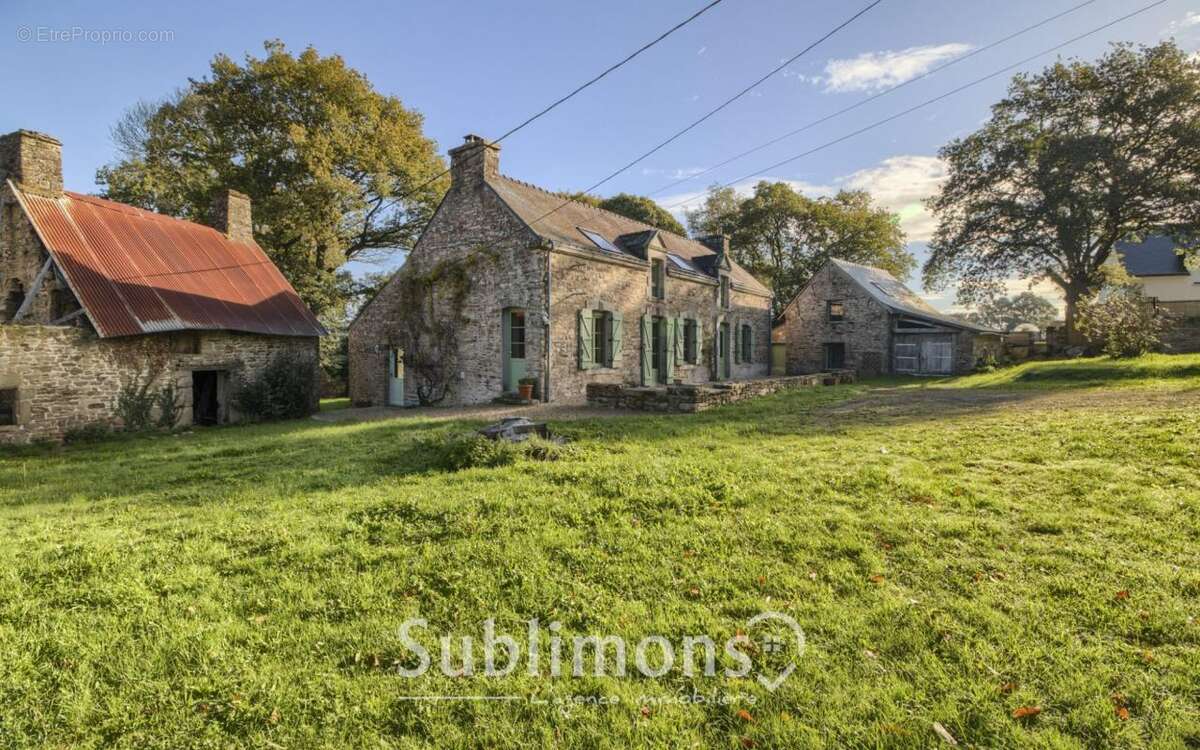 Maison à GRAND-CHAMP