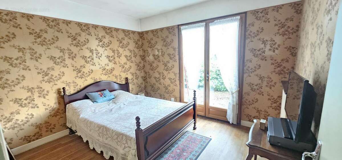 Maison à SAINT-CYR-AU-MONT-D&#039;OR