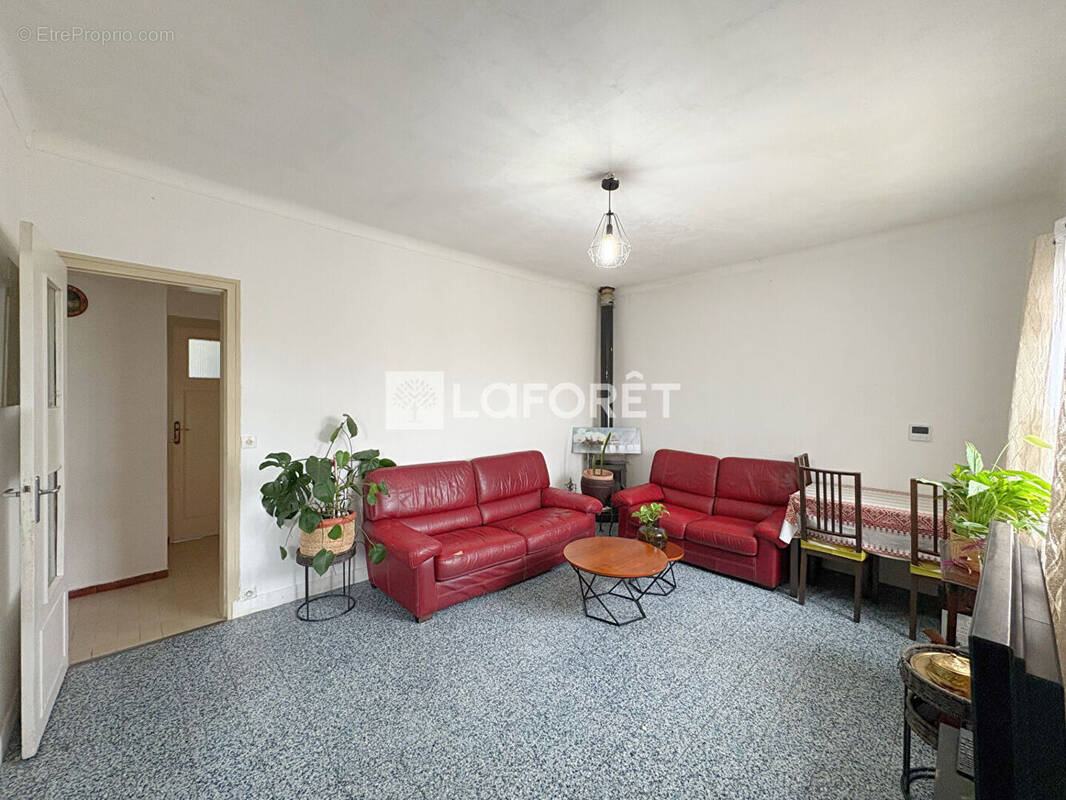 Maison à SAVIGNY-SUR-ORGE