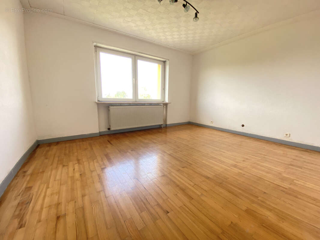 Maison à NEUFGRANGE