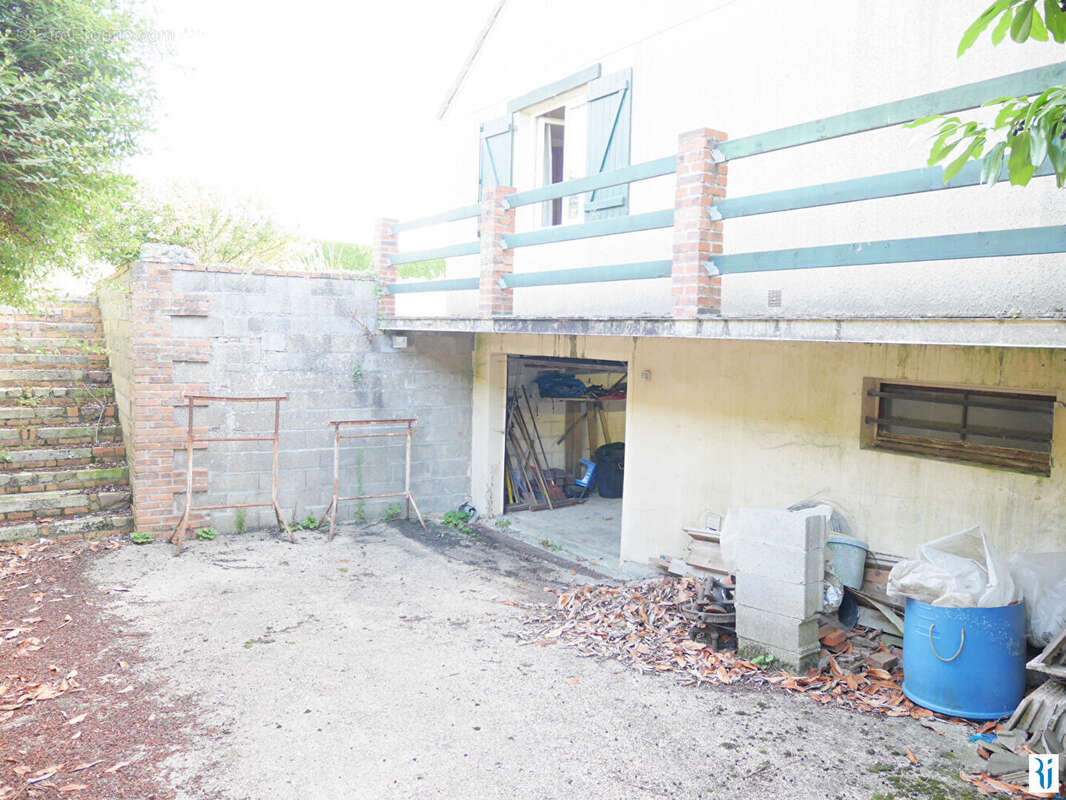 Maison à FRESQUIENNES