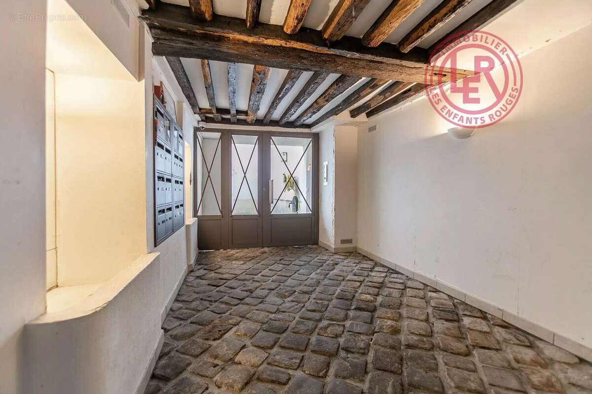 Appartement à PARIS-4E