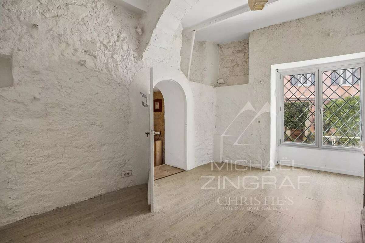 Appartement à CABRIS