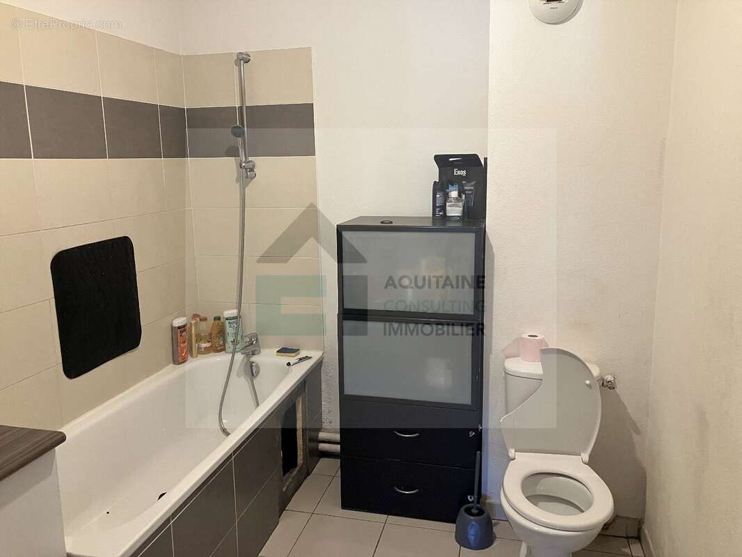 Appartement à AMBES