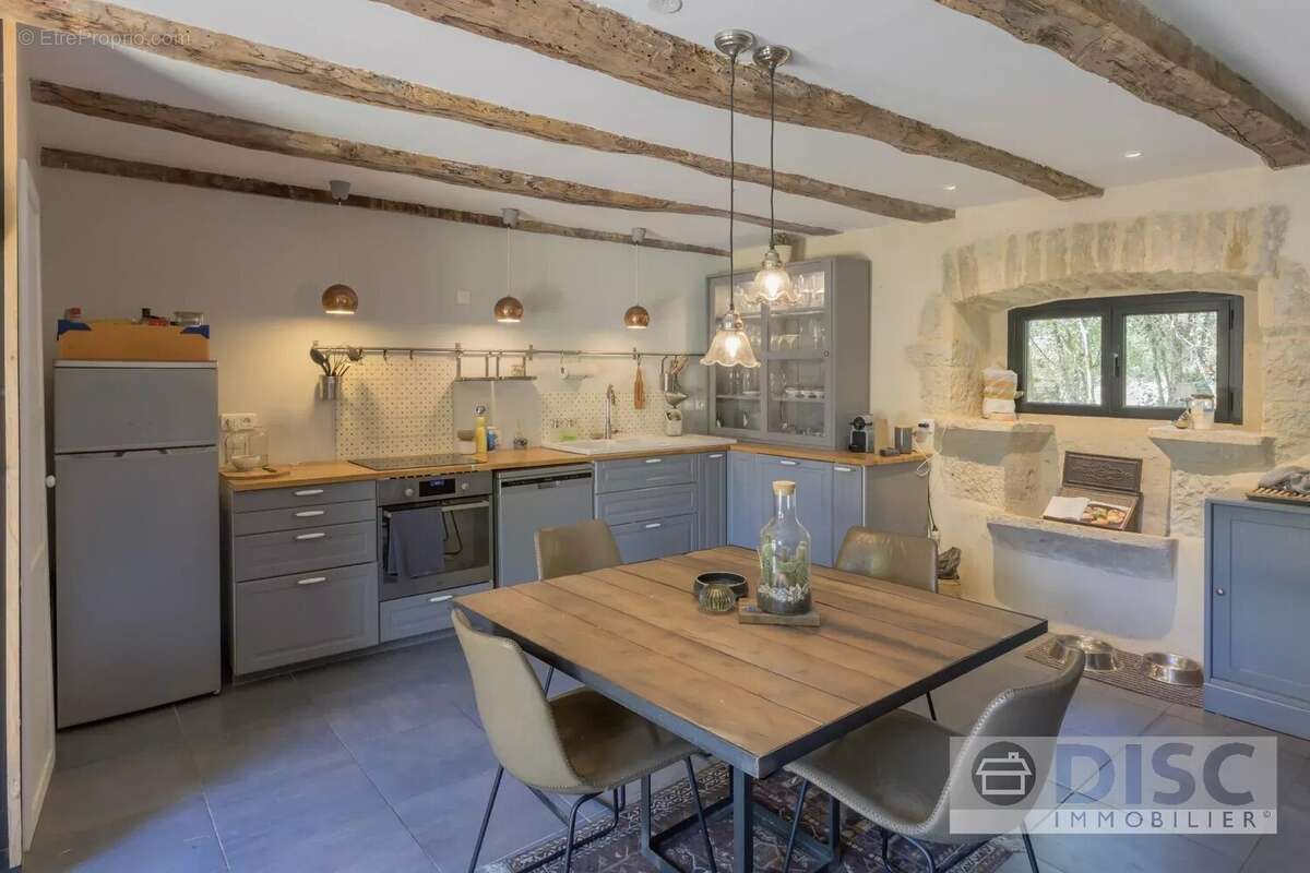 Belle maison en pierre mêlant charme et modernité avec terrain constructible, à 5 minutes de Caylus - photo 9