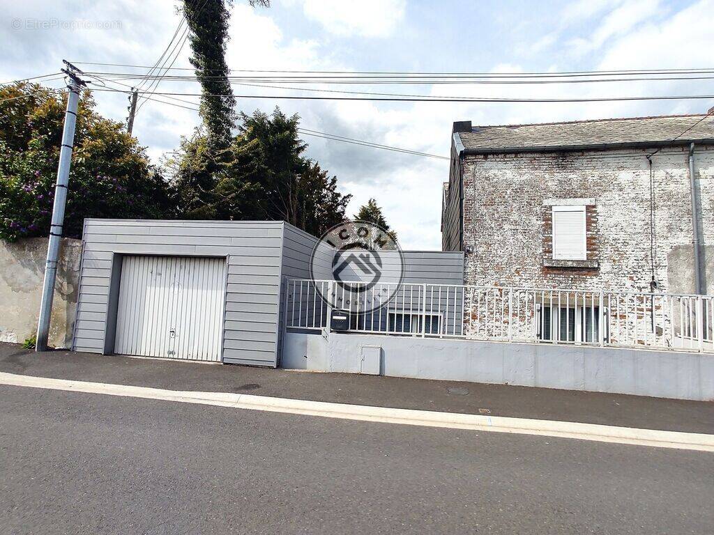 Maison à HAUTMONT