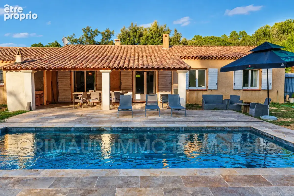 Maison 6 pièces 141 m² à vendre à La Garde-Freinet (83680) - photo 1
