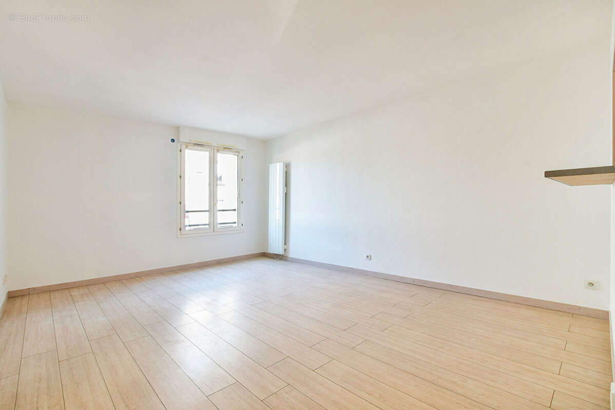 Appartement Pontault Combault 1 pièce(s) 32.01 m2 - photo 4