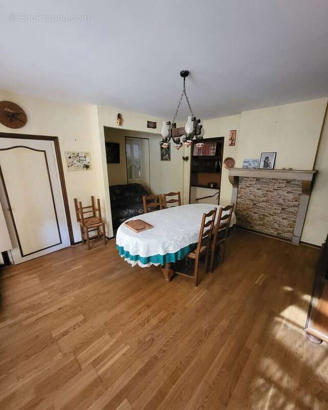 Maison à PULIGNY-MONTRACHET