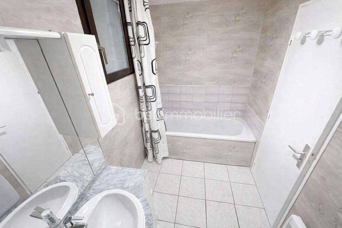 Maison à BOISSY-LE-CHATEL