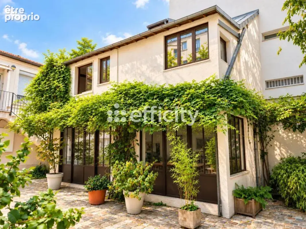Maison à PARIS-18E