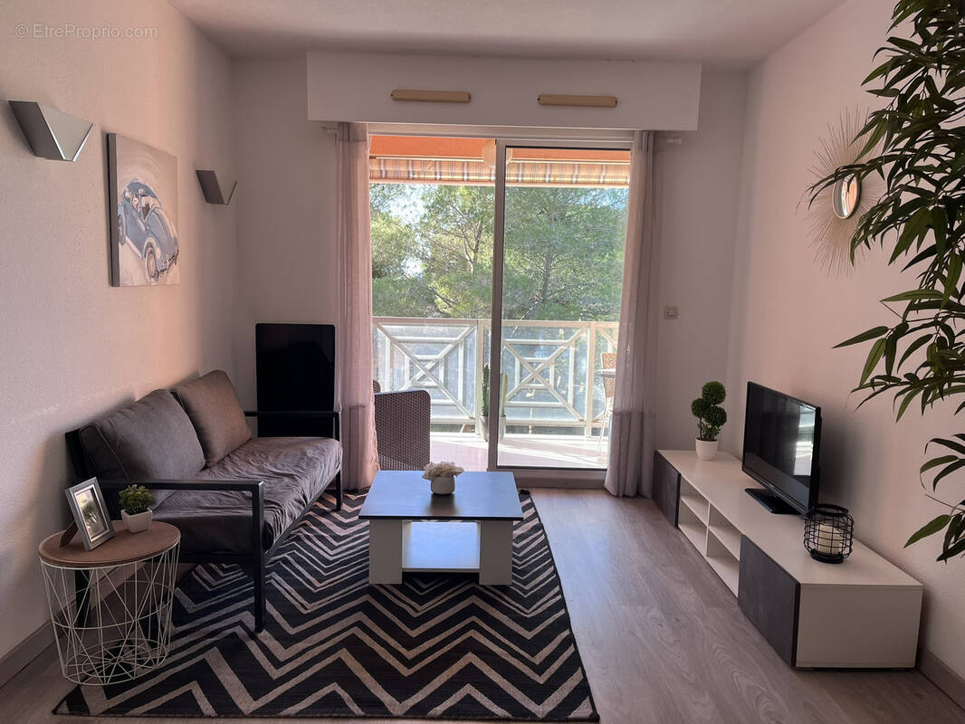 Appartement à SAINT-RAPHAEL