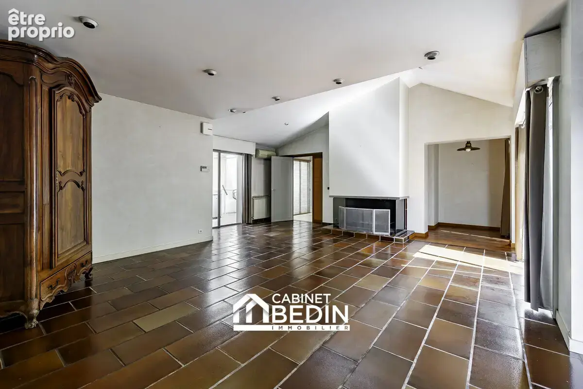 Maison 6 pièces 257 m² à vendre à Villenave-D'ornon (33140) - photo 4