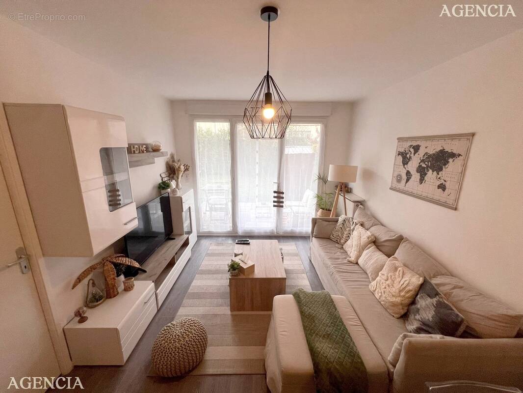 Appartement à PONTAULT-COMBAULT