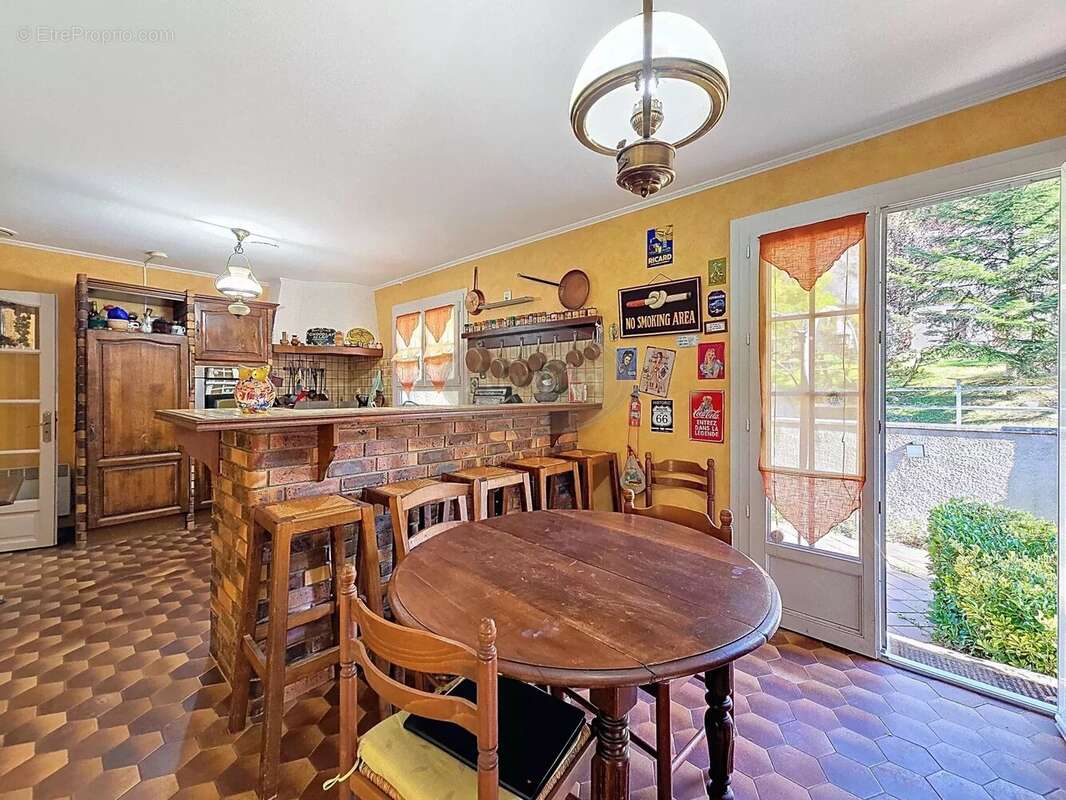 Maison à MONTGAILLARD