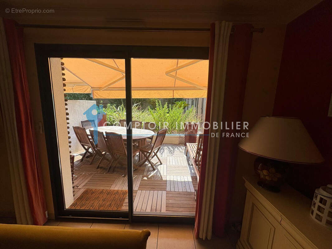 Appartement à acheter avec terrasse balcon 8 pièces à Sète, quartier Victor Hugo - photo 5