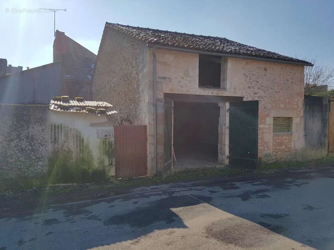 Maison à SAINT-SAVIN