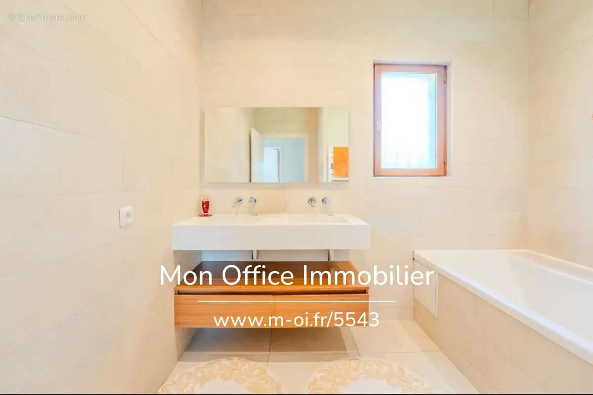 Maison à SAINT-RAPHAEL