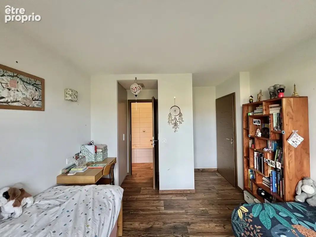 Avenue maurice faure   t3 de standing 98 m2   terrasse -  vue crussol   double garage - photo 20