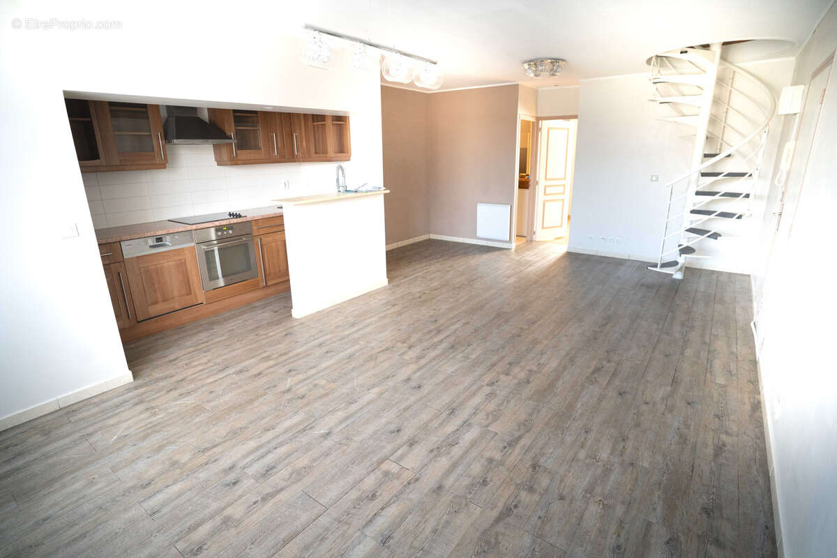 Appartement à BEZONS