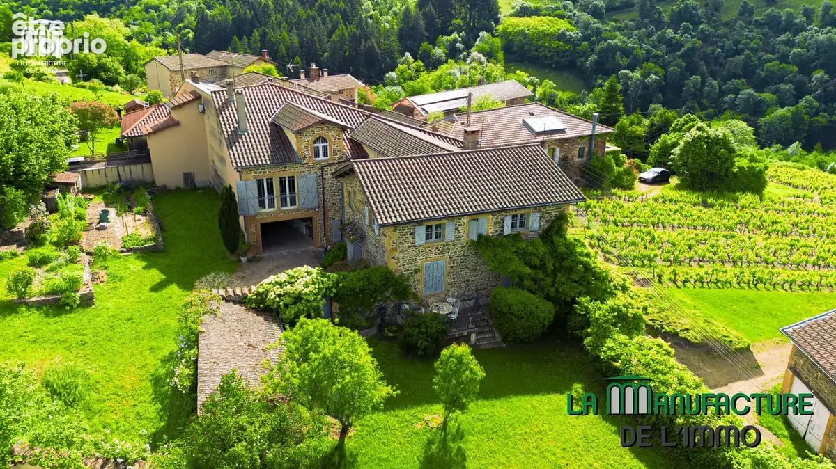 Potentiel incroyable : superbe propriété en pierres dorées 5/6 chambres + 3 salons   piscine   le badier   lét - photo 2