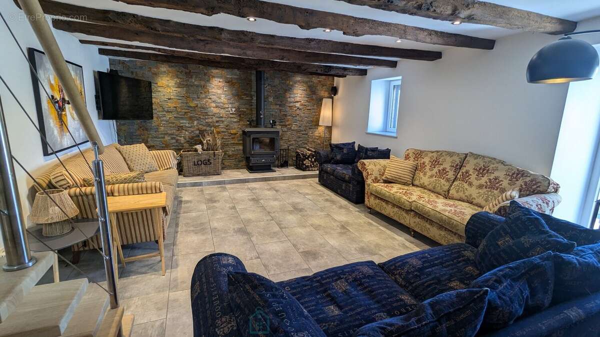 Maison à NOYAL-PONTIVY