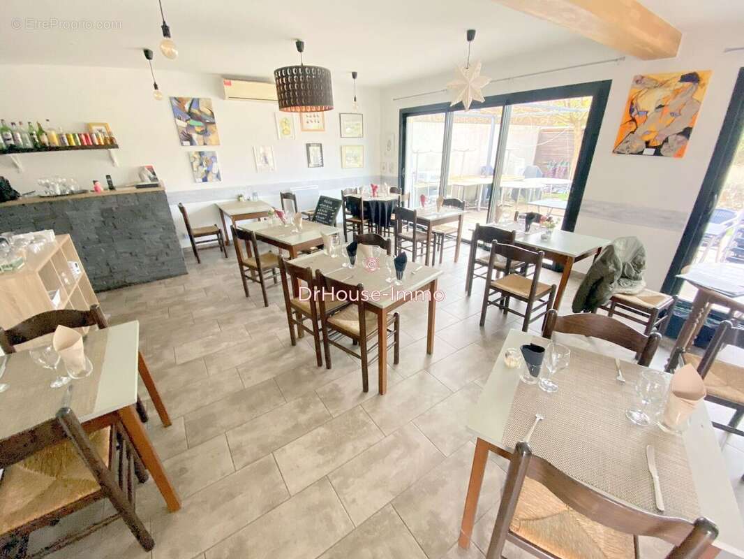 Commerce à LAVILLEDIEU