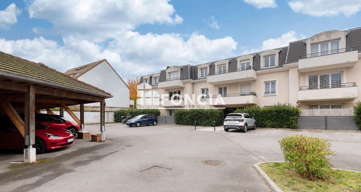 Appartement à CESSON