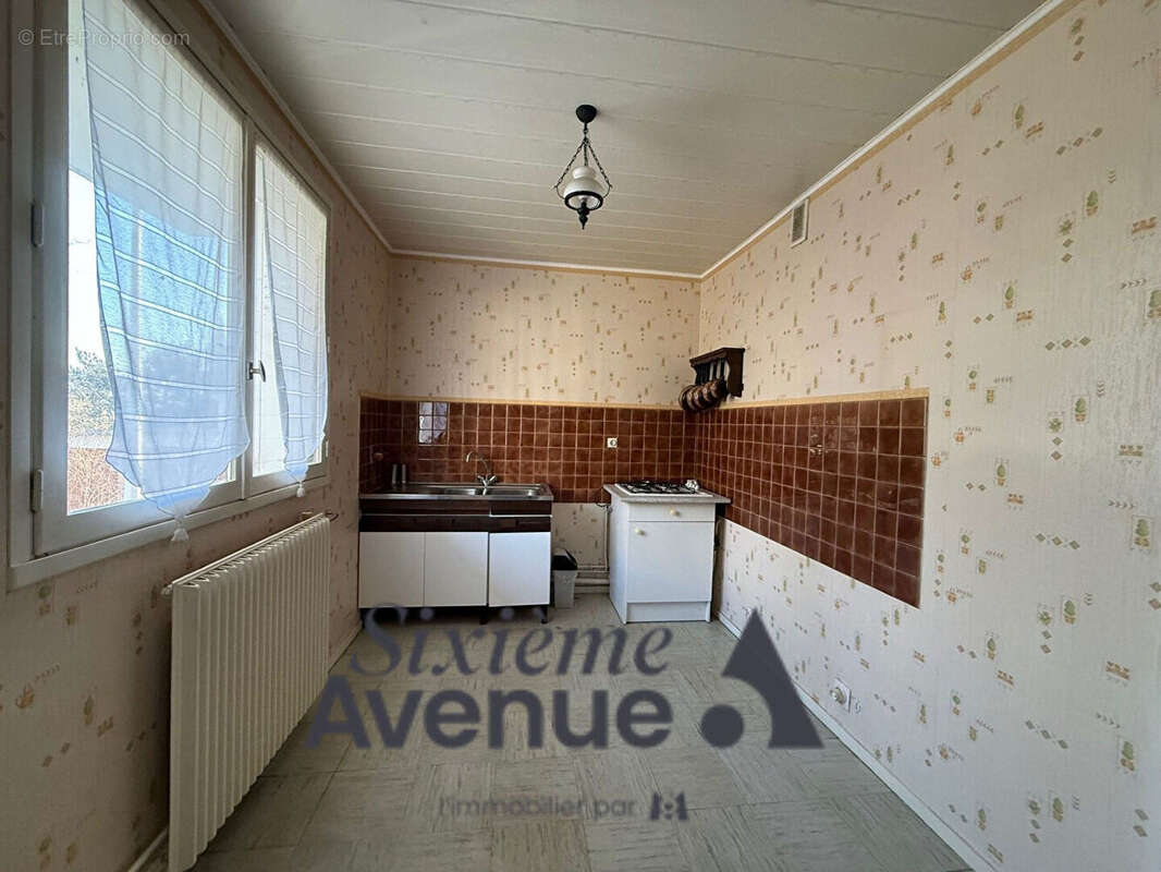 Appartement à SAINT-CYR-SUR-LOIRE