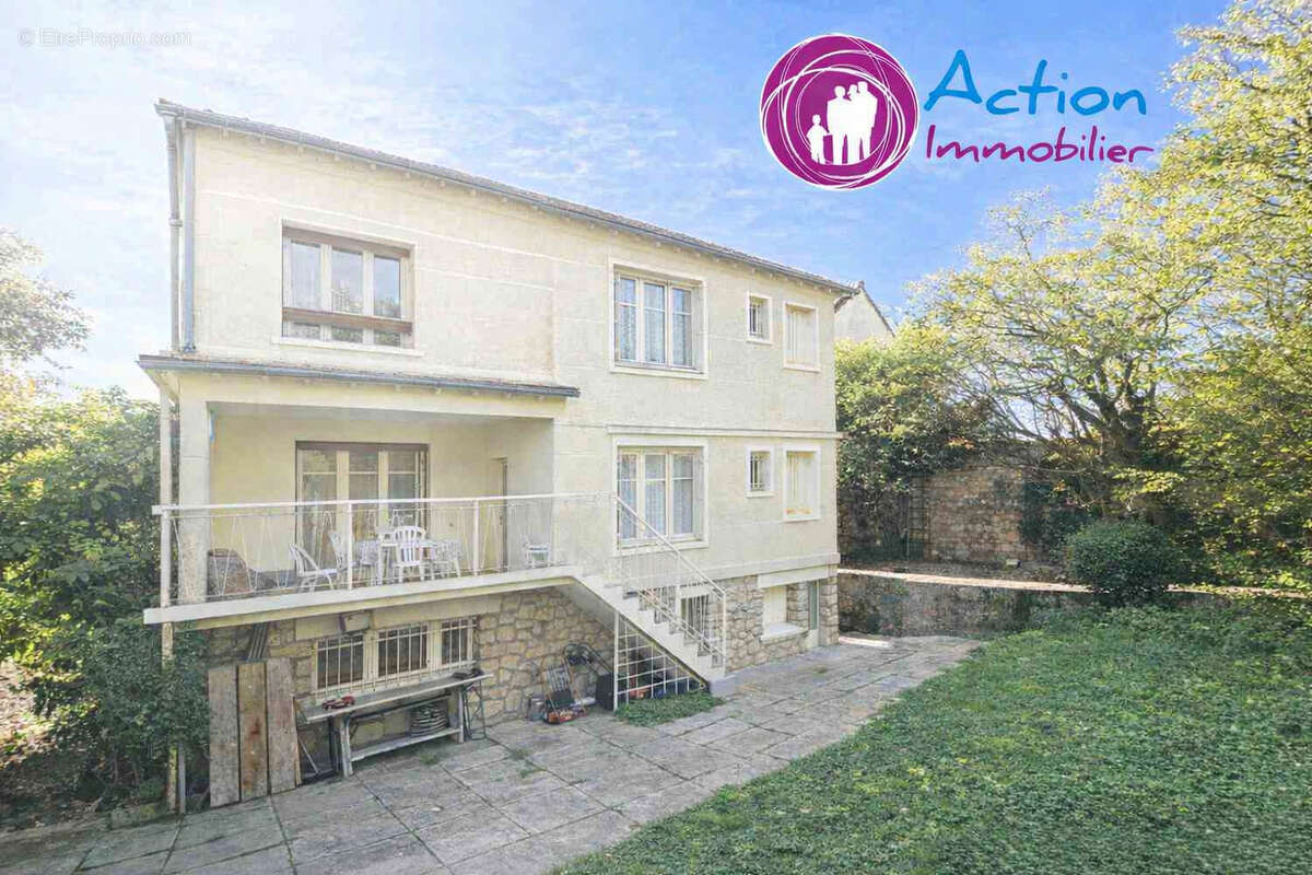 Maison à CHOISY-LE-ROI