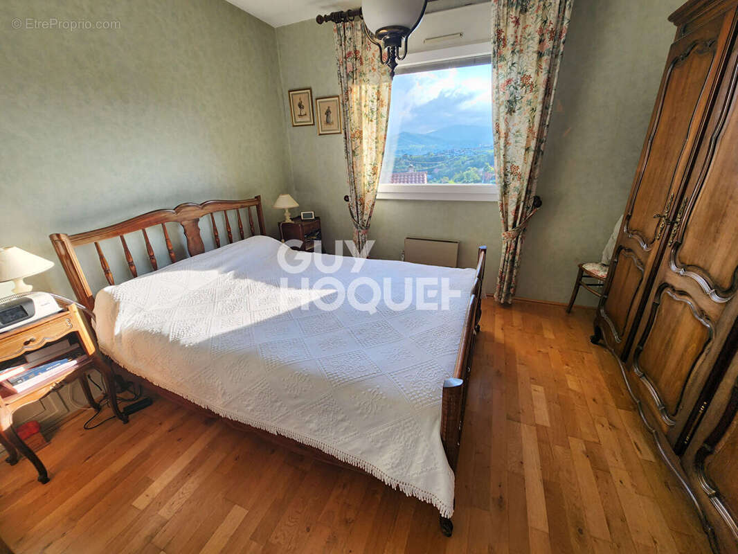 Maison à LA GRAND-CROIX