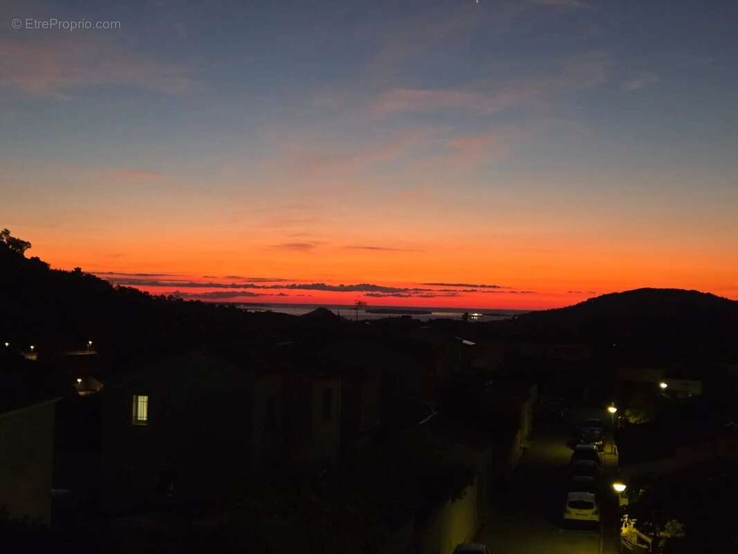 Maison à MANDELIEU-LA-NAPOULE