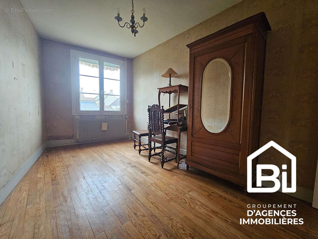 Maison à COLLEVILLE-MONTGOMERY