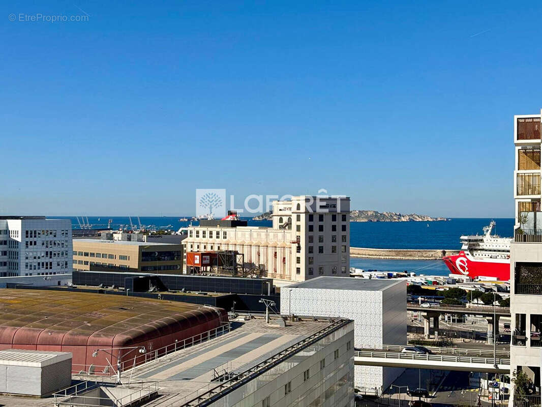 Appartement à MARSEILLE-2E