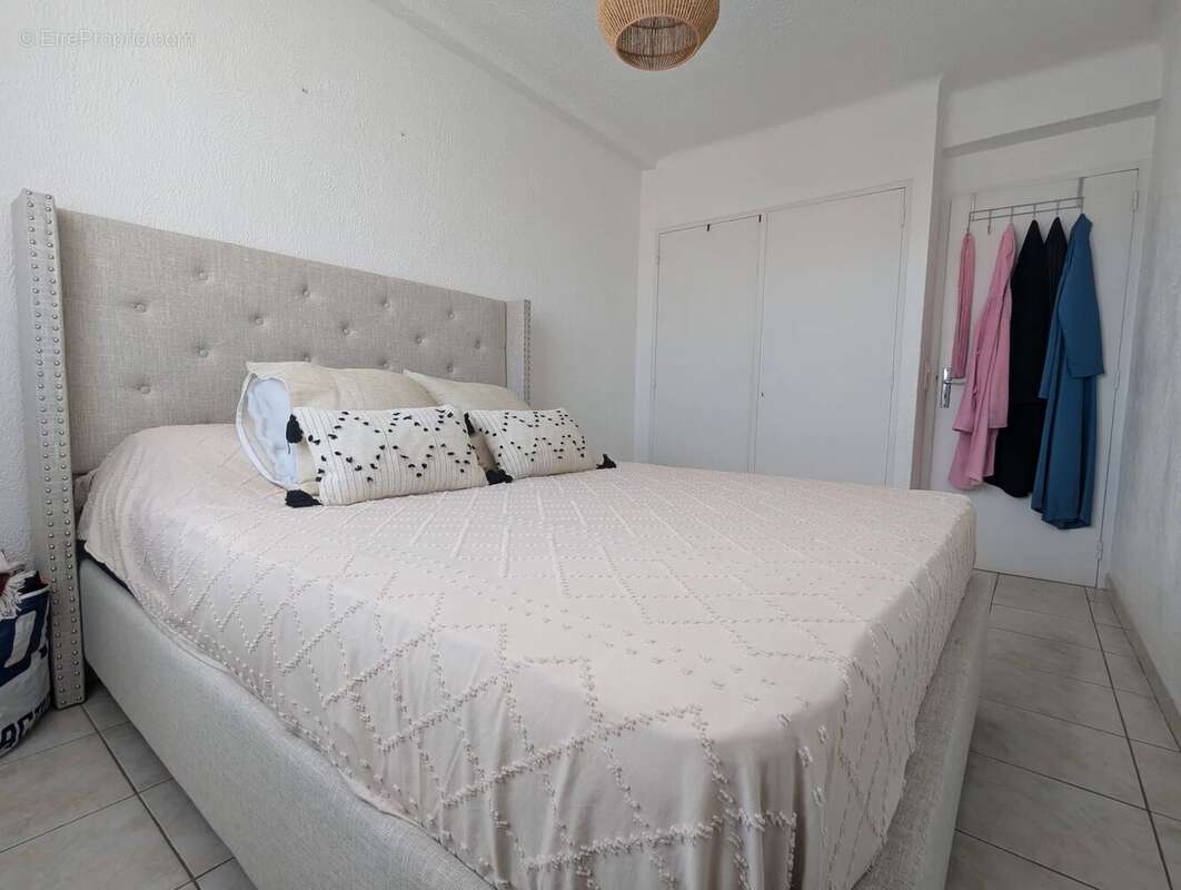Appartement à VALLAURIS