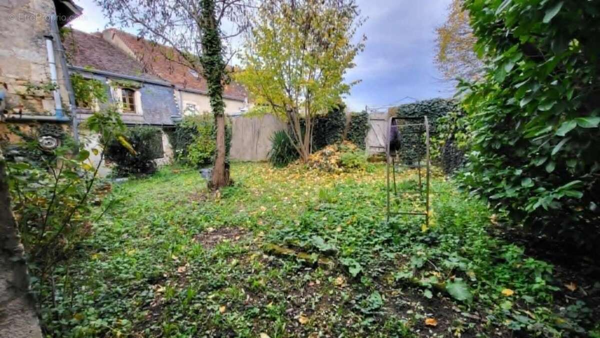 Maison à LE BLANC