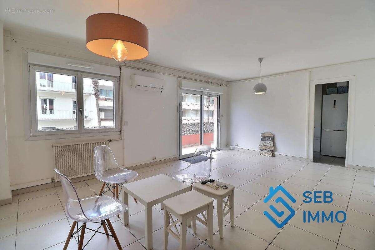 Appartement à CANET-EN-ROUSSILLON