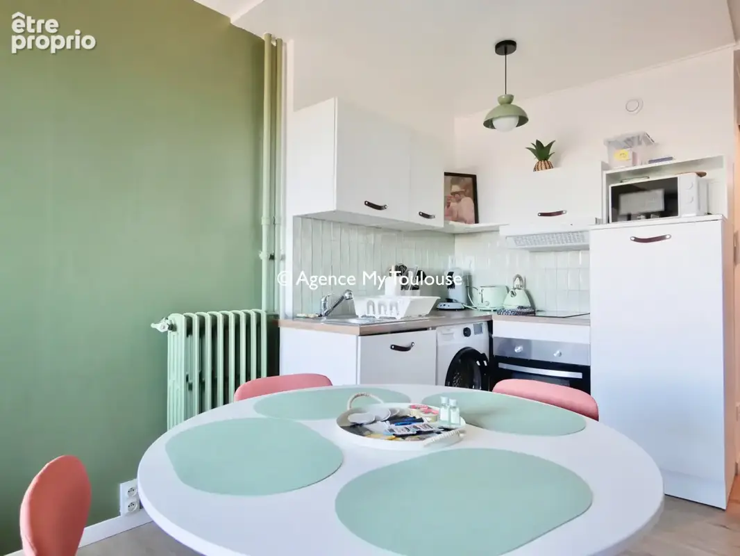 Toulouse, Saint Cyprien, T3 citadin rénové et meublé, clés en main - photo 9