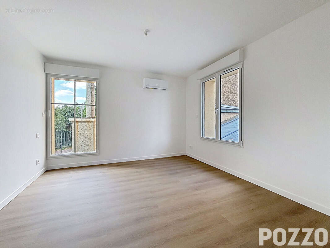 A Vendre -  Avranches - Appartement 4 pièce(s) 98,68 m² - terrasse et parking - photo 5