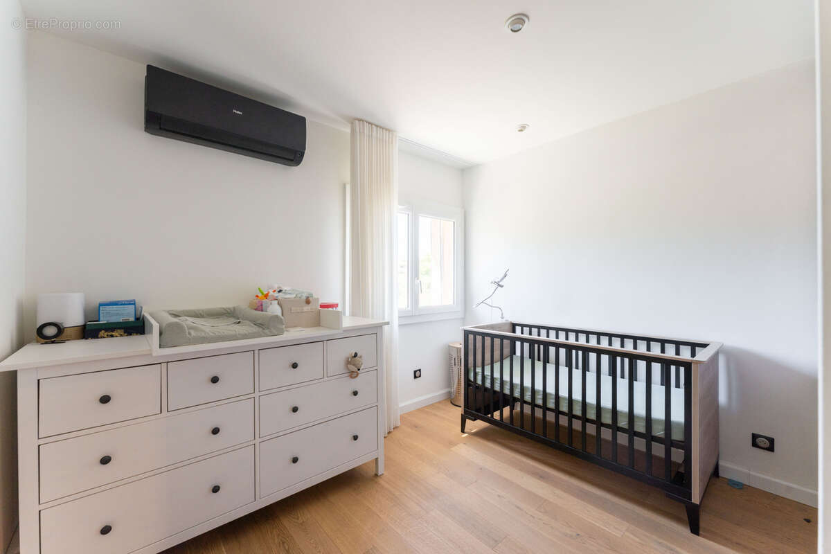 Appartement à MARSEILLE-9E